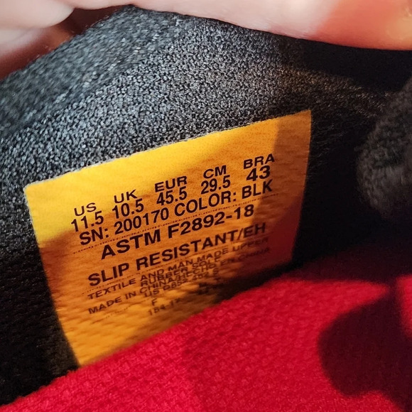 NWT Skechers Arch Fit Melo SR Men's Work Shoe. Slide on black sneakers. 11.5 - Picture 13 of 15